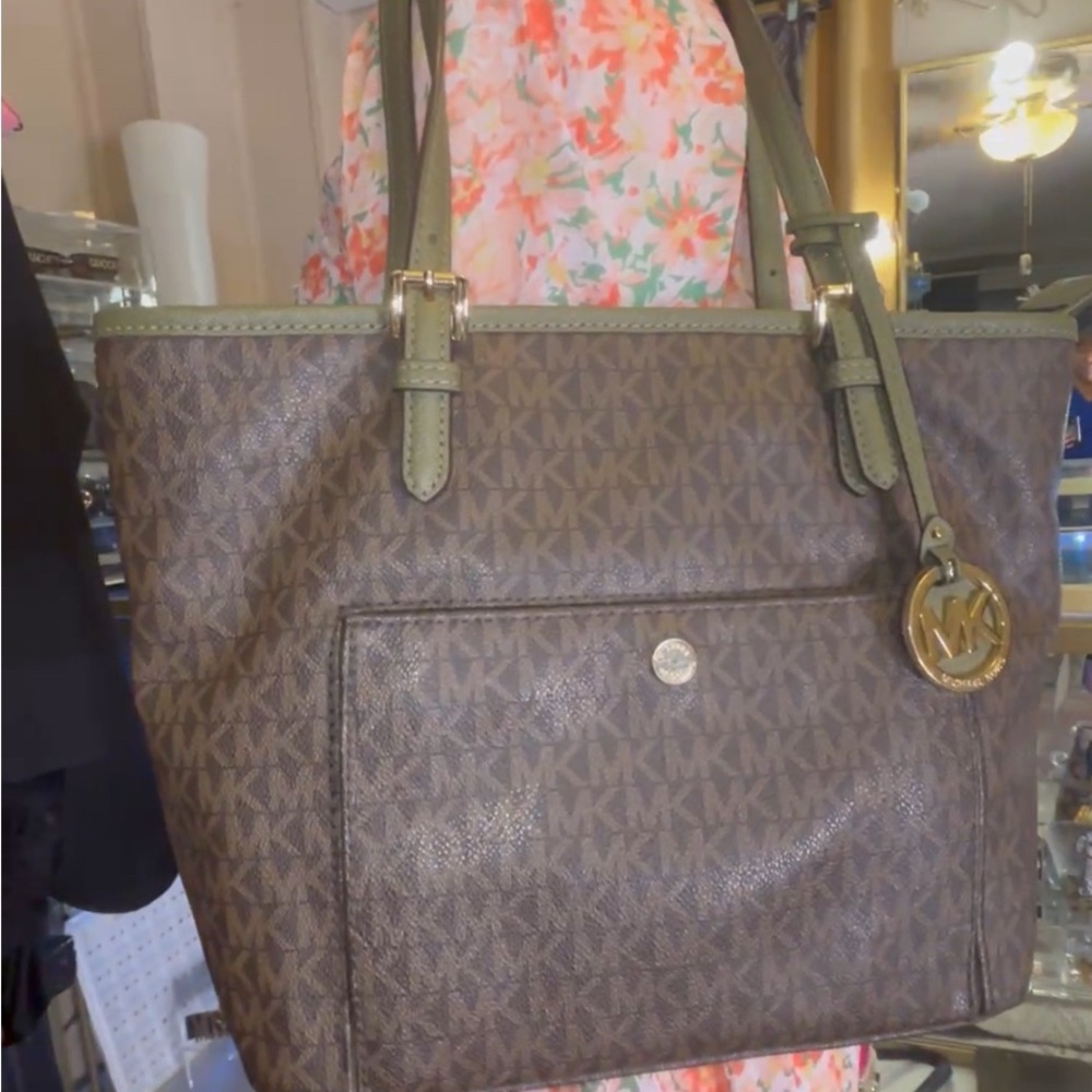 Michael Kors bag